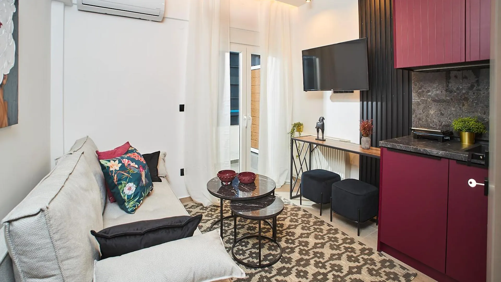 Magenta Luxury Apartments By Binobi! 테살로니키