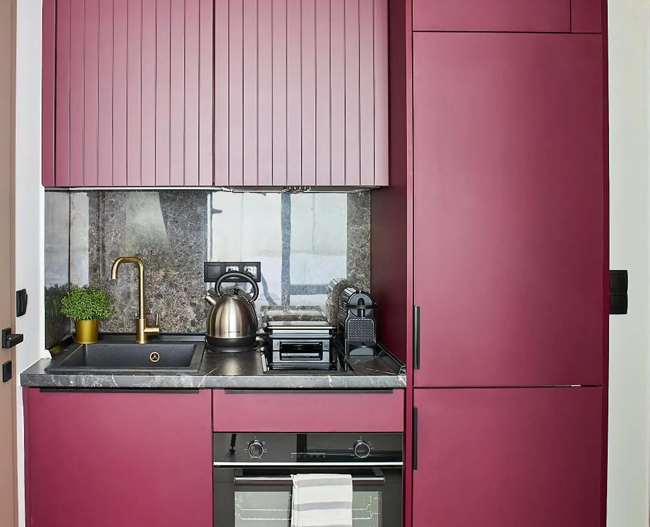 Magenta Luxury Apartments By Binobi! 테살로니키 그리스